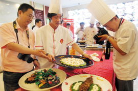 天津和平區(qū)餐飲服務(wù)質(zhì)量交流活動(dòng) 提升廚師隊(duì)伍專(zhuān)業(yè)素養(yǎng)