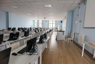 信息工程學院校內實訓基地 軟件技術服務的實踐高地